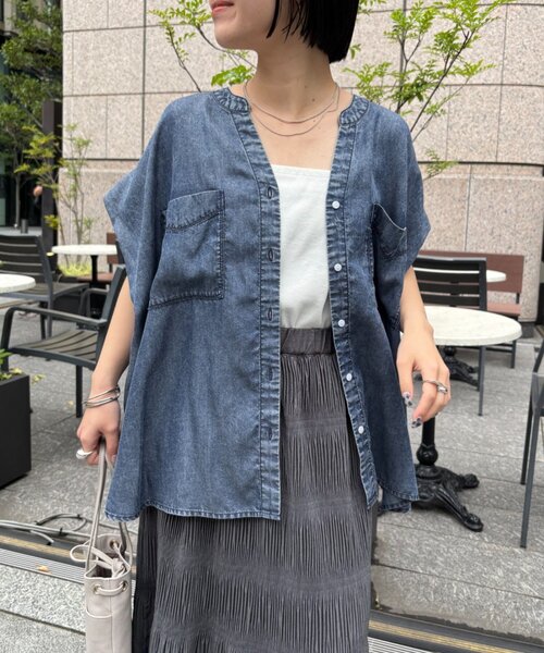 Jena espace merveilleux(ジェナ エスパスメルヴェイユ)の「【サラサラ半袖デニム】テンセルフレンチシャツ(シャツ/ブラウス・レディース・サックスブルー/ブルー/グレー・FREE)」の22枚目の写真