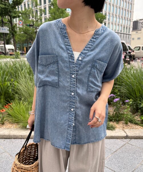 Jena espace merveilleux(ジェナ エスパスメルヴェイユ)の「【サラサラ半袖デニム】テンセルフレンチシャツ(シャツ/ブラウス・レディース・サックスブルー/ブルー/グレー・FREE)」の11枚目の写真