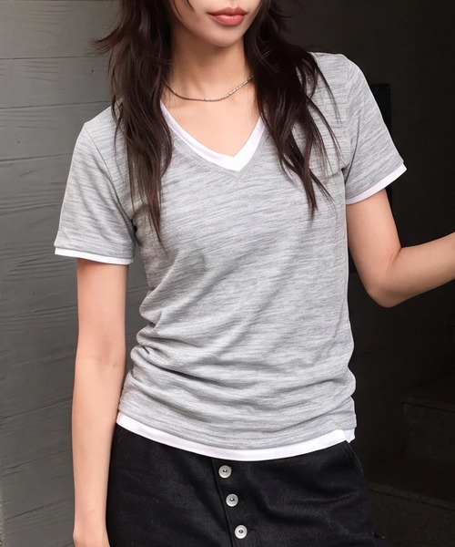 ARCHIVER(アーカイバ)の「【Bd】ユニセックス 杢天竺 レイヤード VネックTシャツ(Tシャツ/カットソー・レディース・グレー/ホワイト/ブラック/ワインレッド・X-LARGE/MEDIUM/LARGE)」の3枚目の写真