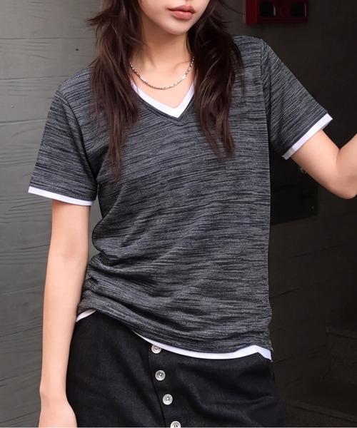 ARCHIVER(アーカイバ)の「【Bd】ユニセックス 杢天竺 レイヤード VネックTシャツ(Tシャツ/カットソー・レディース・グレー/ホワイト/ブラック/ワインレッド・X-LARGE/MEDIUM/LARGE)」の2枚目の写真