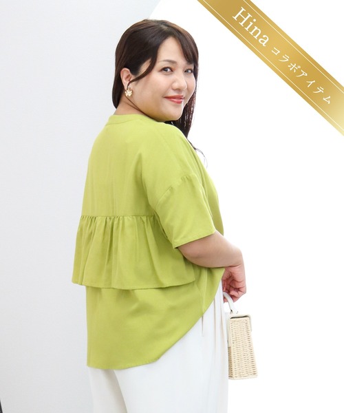 anyfee(エニフィー)の「【anyfee×HINAコラボ】バックフリル半袖シャツ/チュニック《大きいサイズ》(2026SS)(シャツ/ブラウス・レディース・ブラック/ベージュ/イエロー系その他・LL/3L/4L/5L)」の1枚目の写真