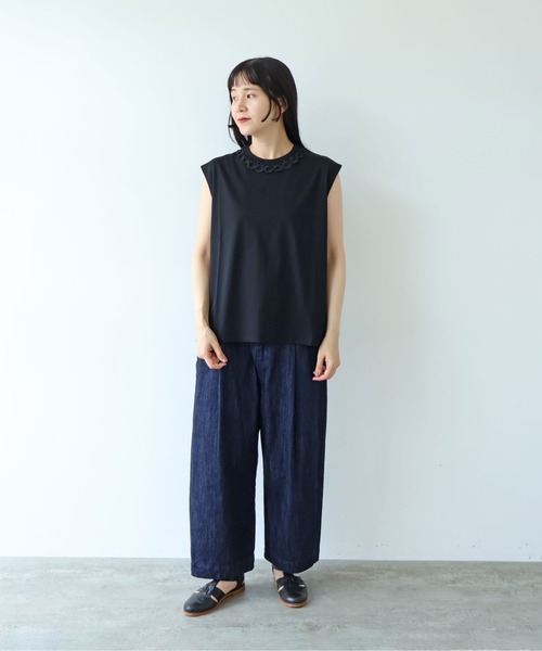 yuni（ユニ　）の「△Cotton Neck Lace french sleeves pullover（Tシャツ/カットソー・レディース・ホワイト/ブラック・FREE）」の3枚目の写真