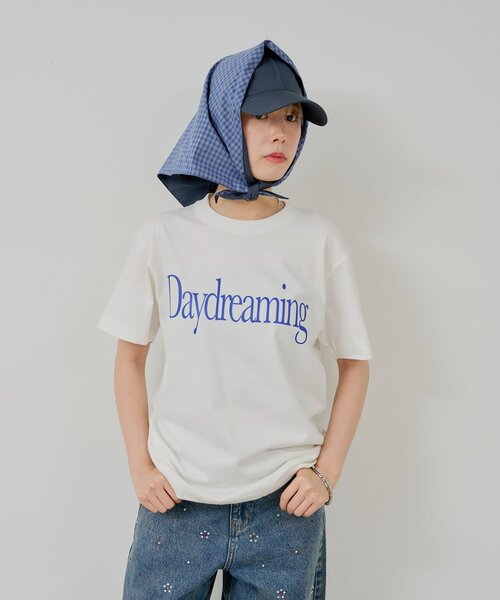 WHIMSIC(ウィムジック)の「【UNISEX/2サイズ展開】デイドリーミングシルクスクリーンプリントT(Tシャツ/カットソー・メンズ・ホワイト/ブラック/グレー・2/1)」の14枚目の写真