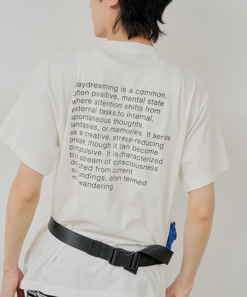 WHIMSIC(ウィムジック)の「【UNISEX/2サイズ展開】デイドリーミングシルクスクリーンプリントT(Tシャツ/カットソー・メンズ・ホワイト/ブラック/グレー・2/1)」の22枚目の写真