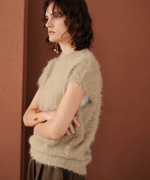 ELFRANK(エルフランク)の「【2026AW】【M~Lサイズ展開】シャギーニットベスト《着用動画あり》(ベスト・レディース・ブラック/ベージュ/ネイビー・M/L)」の10枚目の写真