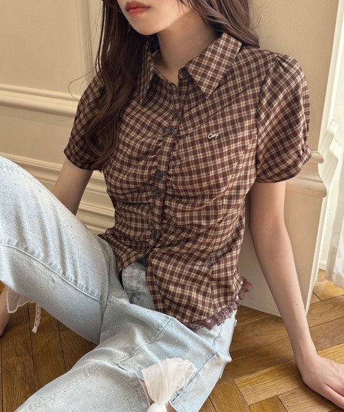 OLIVE des OLIVE(オリーブデオリーブ)の「コンパクトギャザーブラウス(シャツ/ブラウス・レディース・ブラウン/カーキ/ドット・FREE)」の2枚目の写真