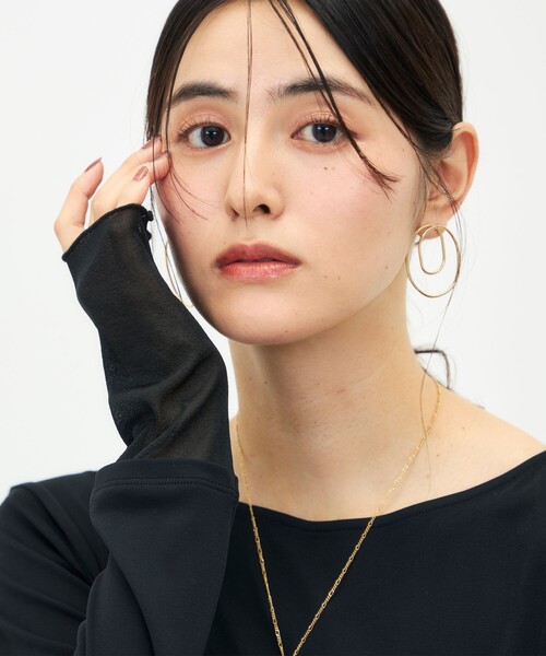 NOLLEY’S(ノーリーズ)の「ウォッシャブル袖口シアー切替ロンT(Tシャツ/カットソー・レディース・ブラック/イエロー/シルバー/ホワイト・38)」の18枚目の写真