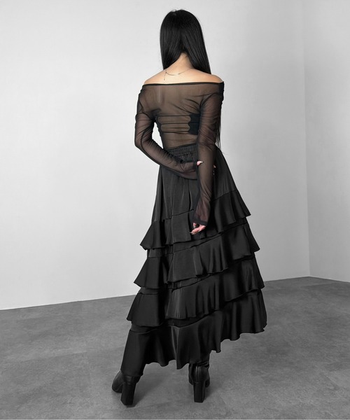 LVEU.(ラブユ.)の「【LVEU.】メッシュオフショルダートップス / トップス カットソー オフショルダー オフショル シンプル 肌見せ ストレッチ ヘルシー 長袖 メッシュ シアー ブラック ZOZOTOWN限定(Tシャツ/カットソー・レディース・ブラック・FREE)」の5枚目の写真
