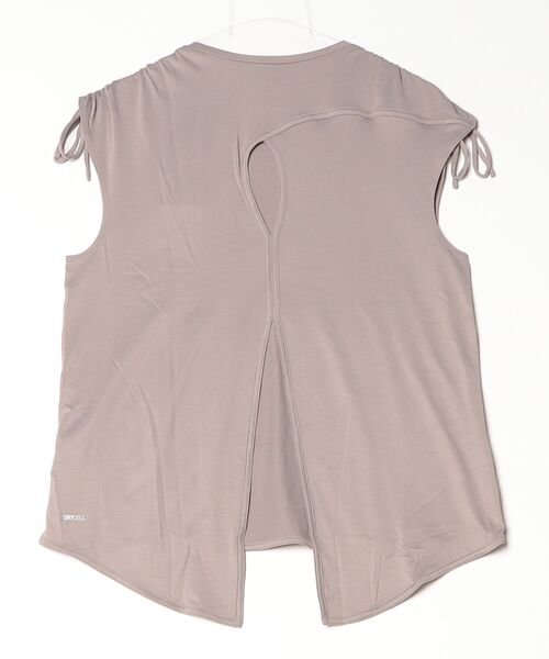 PUMA（プーマ）の「プーマ PUMA STUDIO SS TEE（Tシャツ/カットソー・レディース・ブラック/ライトグリーン/ベージュ・M/S/L）」の4枚目の写真