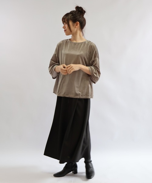 etre relie(エトレリー)の「シアーベロアプルオーバー(Tシャツ/カットソー・レディース・ブラック/モカ/キナリ・MEDIUM)」の18枚目の写真