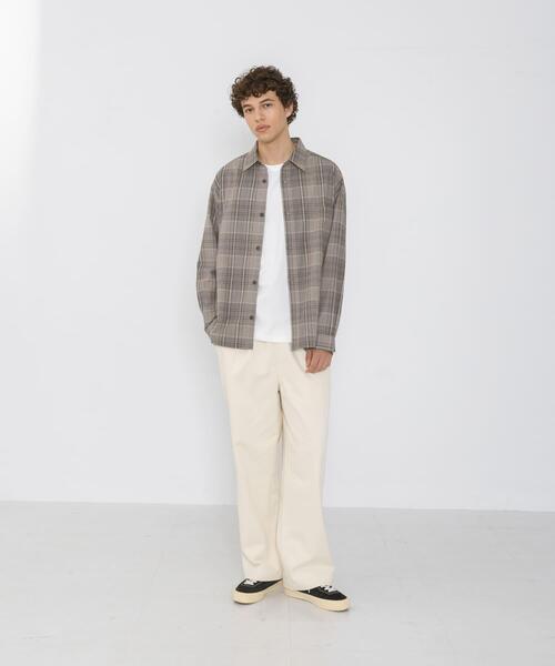 URBAN RESEARCH Sonny Label(アーバンリサーチサニーレーベル)の「リラックスフィットチェックレギュラーカラーシャツ(シャツ/ブラウス・メンズ・グリーン系その他/ブルー系その他/グレー系その他・MEDIUM/LARGE)」の16枚目の写真
