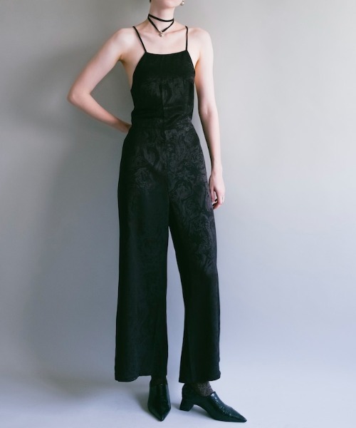 sahara(サハラ)の「Satin Jacquard All In One(つなぎ/オールインワン・レディース・ネイビー/ブラック/ライトブルー・FREE)」の2枚目の写真
