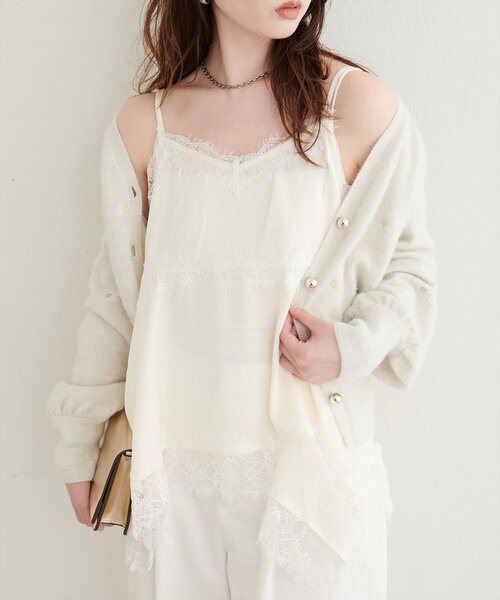 natural couture(ナチュラルクチュール)の「ランダムヘムサテンレースキャミ(シャツ/ブラウス・レディース・サックスブルー/モカ/アイボリー/ブラウン・FREE)」の16枚目の写真