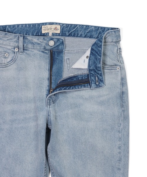 The DUFFER of ST.GEORGE(ザダファーオブセントジョージ)の「GUM STRETCH GRADATION BLEACH DENIM:「ガムストレッチ」グラデーション ブリーチ デニム(デニムパンツ・メンズ・インディゴブルー・X-LARGE/LARGE/MEDIUM/SMALL)」の7枚目の写真