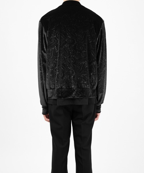 LAD MUSICIAN(ラッドミュージシャン)の「EMBOSSED VELOUR BLOUSON(ブルゾン・メンズ・ブラック・46/44/42)」の4枚目の写真