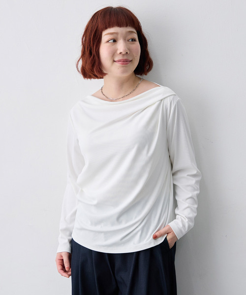 anyfee(エニフィー)の「【anyfee/大きいサイズ】リブドレープネック長袖Tシャツ(Tシャツ/カットソー・レディース・オフホワイト・4L)」の1枚目の写真