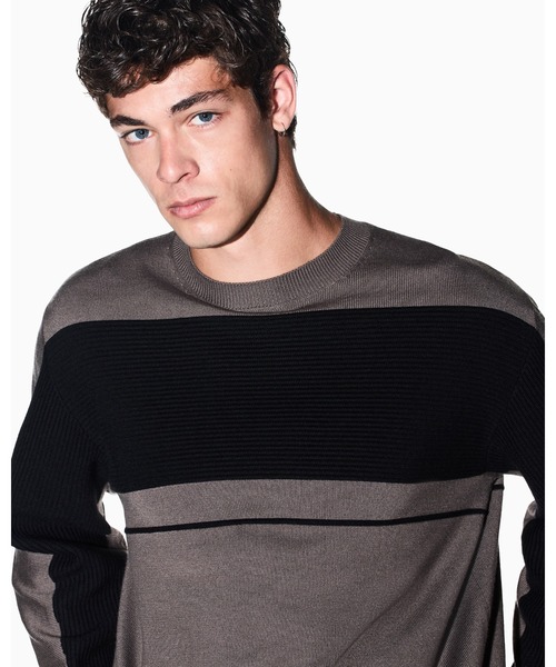 ARMANI EXCHANGE(アルマーニエクスチェンジ)の「【A|X アルマーニ エクスチェンジ】<オンライン限定>カラーブロック ボーダー ニットプルオーバー(ニット/セーター・メンズ・ブルー/ライトブラウン・X-LARGE/SMALL/MEDIUM/LARGE/X-SMALL)」の8枚目の写真