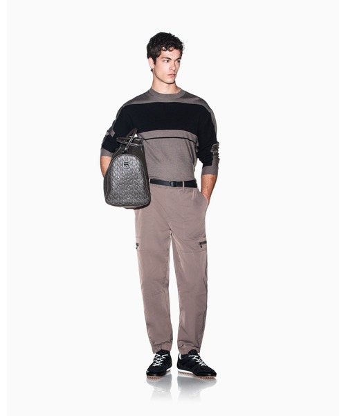 ARMANI EXCHANGE(アルマーニエクスチェンジ)の「【A|X アルマーニ エクスチェンジ】<オンライン限定>カラーブロック ボーダー ニットプルオーバー(ニット/セーター・メンズ・ブルー/ライトブラウン・X-LARGE/SMALL/MEDIUM/LARGE/X-SMALL)」の9枚目の写真