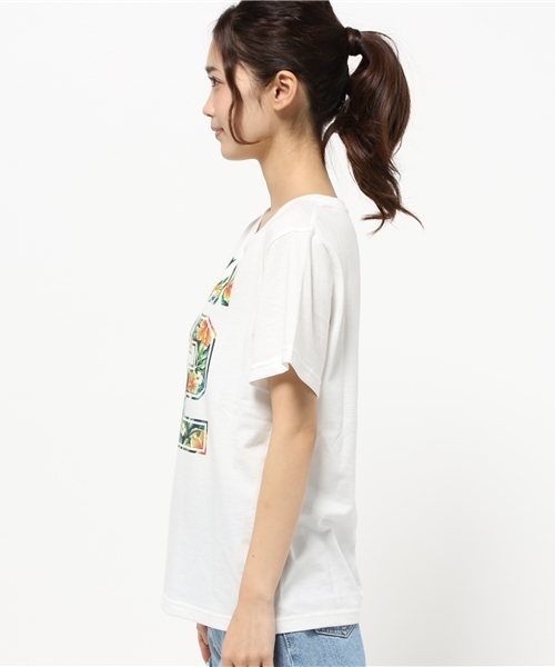 WEGO(ウィゴー)の「WEGO/フラワーTシャツ(Tシャツ/カットソー・レディース・ネイビー/ホワイト・FREE)」の4枚目の写真