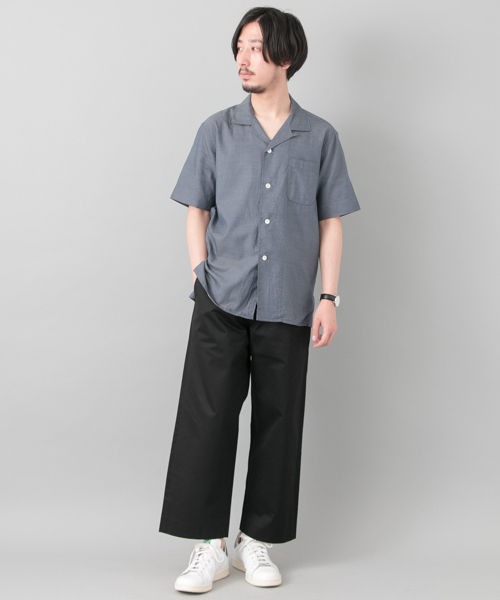 URBAN RESEARCH（アーバンリサーチ）の「UR ワイドチノアンクルトラウザー（その他パンツ・メンズ・ベージュ/ブラック/カーキ・LARGE/MEDIUM）」の9枚目の写真