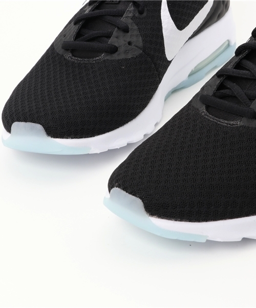 ABAHOUSE(アバハウス)の「NIKE エアマックスモーションウルトラ(スニーカー・メンズ・ホワイト/ブラック・1/3/2)」の6枚目の写真