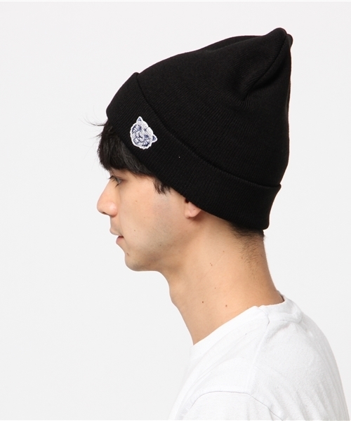 TRANS CONTINENTS(トランスコンチネンツ)の「トラコン刺繍入りニットキャップ(ニットキャップ/ビーニー・メンズ・ブラック/ホワイト/レッド/ネイビー・FREE)」の5枚目の写真