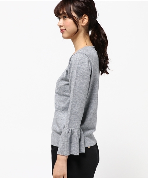 ROPE' PICNIC（ロペピクニック）の「フレアー袖ニット（ニット/セーター・レディース・ネイビー/グレー/ワイン/キナリ・38）」の7枚目の写真