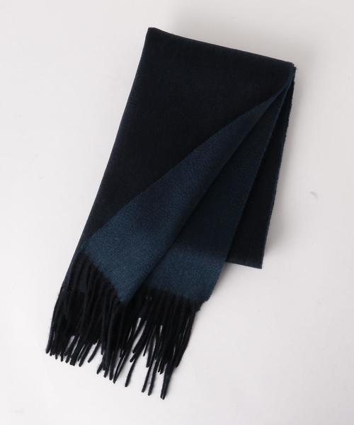 UNITED ARROWS（ユナイテッドアローズ）の「UA カシミヤ リバーシブル マフラー（マフラー・メンズ・ブラック/ライトグレー/ベージュ/ワインレッド/ネイビー・FREE）」の4枚目の写真