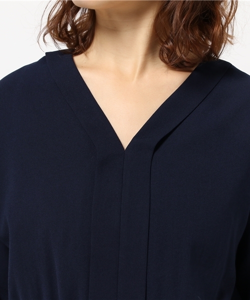 N.（N. Natural Beauty Basic）（エヌエヌナチュラルビューティーベーシック）の「フロントフリルワンピース（ワンピース・レディース・グレー/ベージュ/ネイビー・MEDIUM）」の8枚目の写真