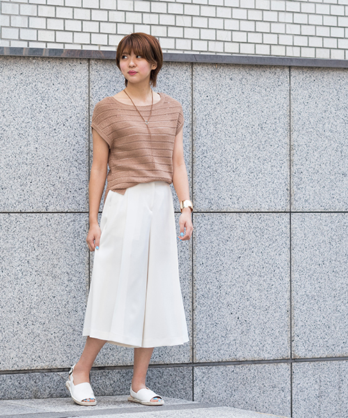 NATURAL BEAUTY BASIC(ナチュラルビューティーベーシック)の「【JJ_5月号掲載】オープンエスパドリーユ(サンダル・レディース・シルバー/ベージュ系その他/ホワイト・MEDIUM/LARGE/SMALL)」の20枚目の写真