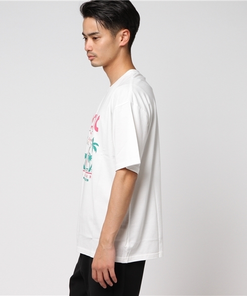 HYSTERIC GLAMOUR（ヒステリックグラマー）の「EVERYDAY IS A VACATION プリント Tシャツ（Tシャツ/カットソー・メンズ・ホワイト/ピンク/ブラック・X-SMALL/SMALL/LARGE/MEDIUM）」の13枚目の写真