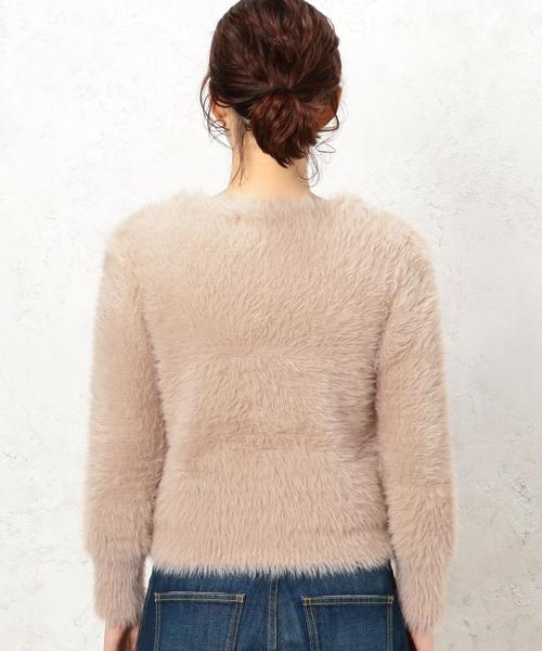 green label relaxing（グリーンレーベルリラクシング）の「CF フェザーヤーン Vネック ニット ◆（ニット/セーター・レディース・オリーブ/ライトグレー/ライトピンク・FREE）」の4枚目の写真