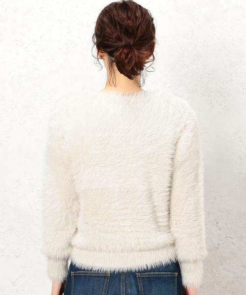 green label relaxing（グリーンレーベルリラクシング）の「CF フェザーヤーン Vネック ニット ◆（ニット/セーター・レディース・オリーブ/ライトグレー/ライトピンク・FREE）」の12枚目の写真