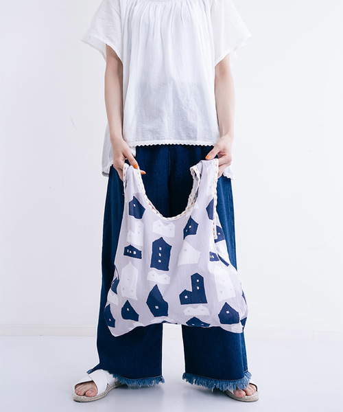 MERLOT（メルロー）の「インド綿おうち柄バッグ4937（トートバッグ・レディース・ベージュ/グレー・FREE）」の4枚目の写真