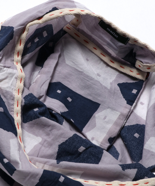 MERLOT（メルロー）の「インド綿おうち柄バッグ4937（トートバッグ・レディース・ベージュ/グレー・FREE）」の10枚目の写真