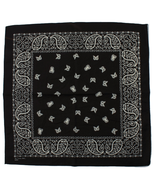 coen（コーエン）の「ペイズリーバンダナ（バンダナ/スカーフ・メンズ・ブラック/ダークブラウン/ライトピンク/レッド/オレンジ/ダークグリーン/ライトブルー/ネイビー/パープル・フリー）」の2枚目の写真