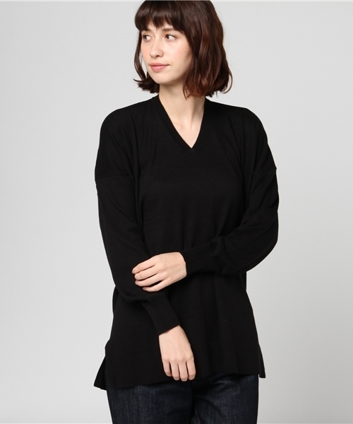 earth music&ecology（アースミュージックアンドエコロジー）の「・快適ニット抜け衿ニットチュニック（チュニック・レディース・ブラック/ダークグリーン/杢グレー/キャメル・FREE）」の2枚目の写真