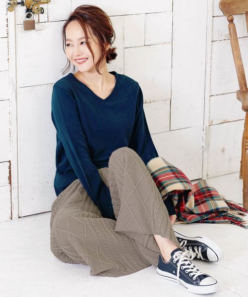 KOBE LETTUCE（コウベレタス）の「ケーブル編みニットワイドパンツ【セットアップOK】（その他パンツ・レディース・ブラック/アイボリー/グレー/モカ・FREE）」の13枚目の写真