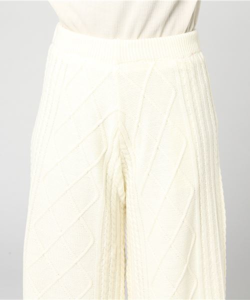 KOBE LETTUCE（コウベレタス）の「ケーブル編みニットワイドパンツ【セットアップOK】（その他パンツ・レディース・ブラック/アイボリー/グレー/モカ・FREE）」の9枚目の写真