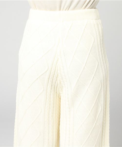 KOBE LETTUCE（コウベレタス）の「ケーブル編みニットワイドパンツ【セットアップOK】（その他パンツ・レディース・ブラック/アイボリー/グレー/モカ・FREE）」の8枚目の写真