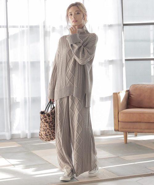 KOBE LETTUCE（コウベレタス）の「ケーブル編みニットワイドパンツ【セットアップOK】（その他パンツ・レディース・ブラック/アイボリー/グレー/モカ・FREE）」の15枚目の写真