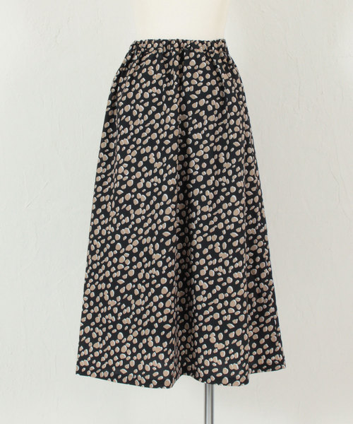 titivate（ティティベイト）の「ﾀﾞﾙﾒｼｱﾝ柄ﾌﾚｱｽｶｰﾄ（スカート・レディース・ベージュ/ブラック・S/L/M）」の11枚目の写真