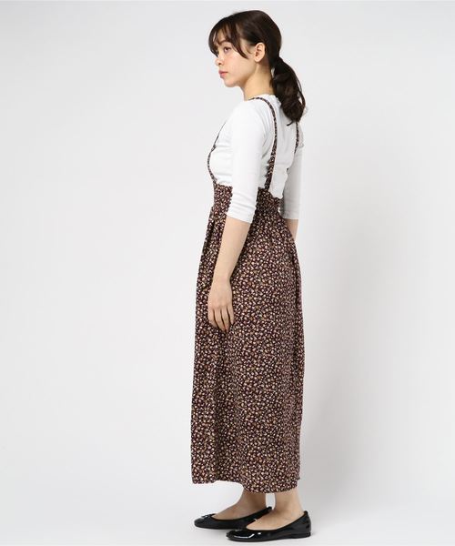 WEGO(ウィゴー)の「WEGO/サスペンダー付きフラワーロングスカート(スカート・レディース・ブラック/ワイン・FREE)」の3枚目の写真