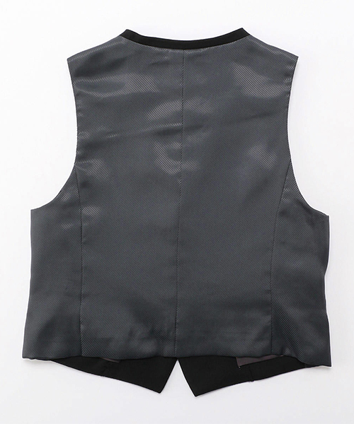COMME CA ISM（コムサイズム）の「セットアップ ベスト(110cm～130cm)（スーツベスト・キッズ・ブラック・110cm/120cm/130cm）」の3枚目の写真
