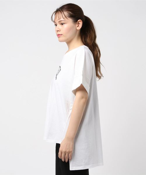 ottilie（オティーリエ）の「ロールアッププリントＴシャツ（Tシャツ/カットソー・レディース・オフホワイト/ブラック/チャコールグレー・FREE）」の4枚目の写真