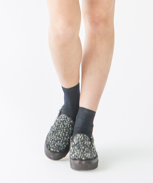 mystic（ミスティック）の「ツイードスリッポン（スニーカー・レディース・オフホワイト/ブラック/グレー/チャコールグレー・38/37/36）」の4枚目の写真