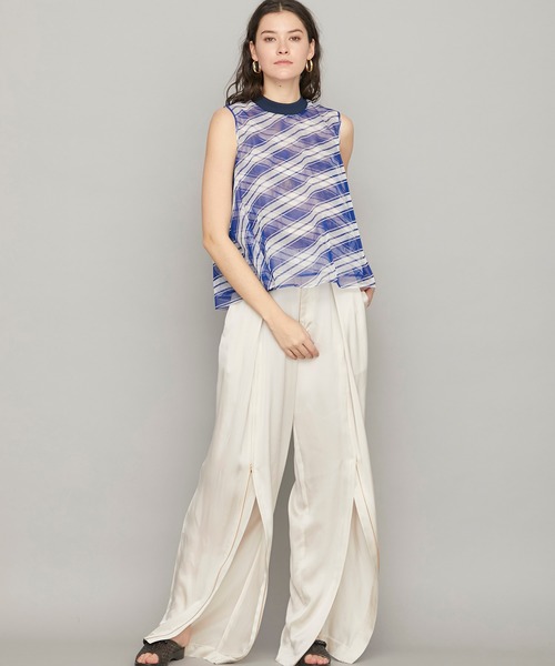 mintdesigns(ミントデザインズ)の「【mintdesigns(ミントデザインズ)】メッシュボーダートップス 36201-MS2TC03(シャツ/ブラウス・レディース・ブラック/ブルー・MEDIUM)」の6枚目の写真