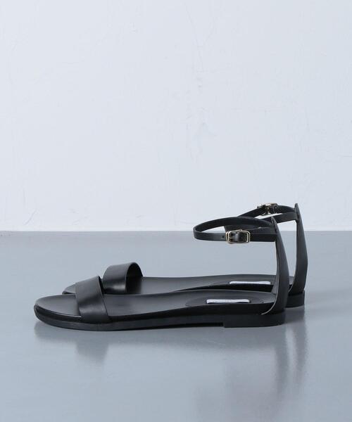 UNITED ARROWS(ユナイテッドアローズ)の「UWSC LTR アンクルストラップ サンダル◆(サンダル・レディース・ブラック/ベージュ・37h/35h/37/38/35/36h/36)」の3枚目の写真