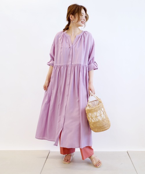 DouDou(ドゥドゥ)の「ギャザーワンピコート(その他アウター・レディース・カーキ/サックスブルー/ピンク・FREE)」の3枚目の写真