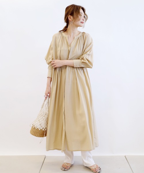 DouDou(ドゥドゥ)の「ギャザーワンピコート(その他アウター・レディース・カーキ/サックスブルー/ピンク・FREE)」の8枚目の写真